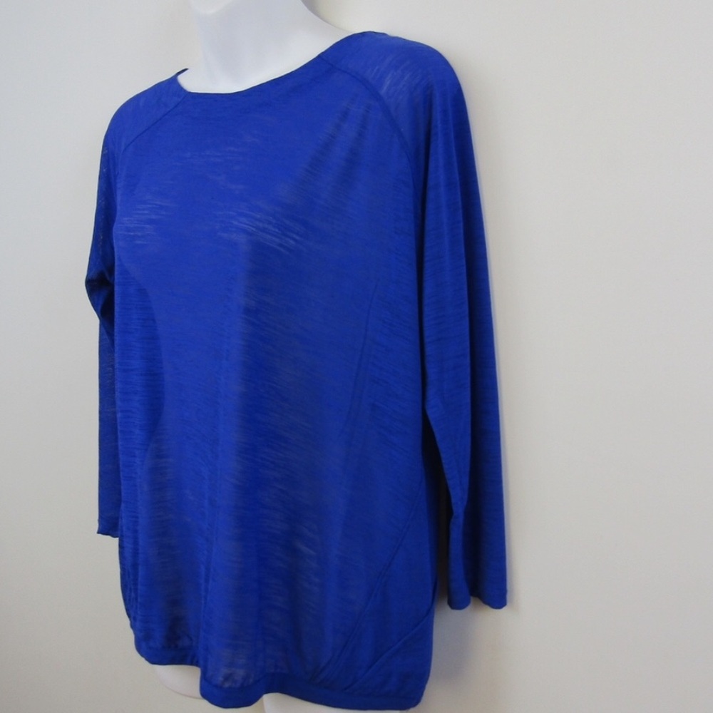 Athleta Cross back, 3/4 sleeve top